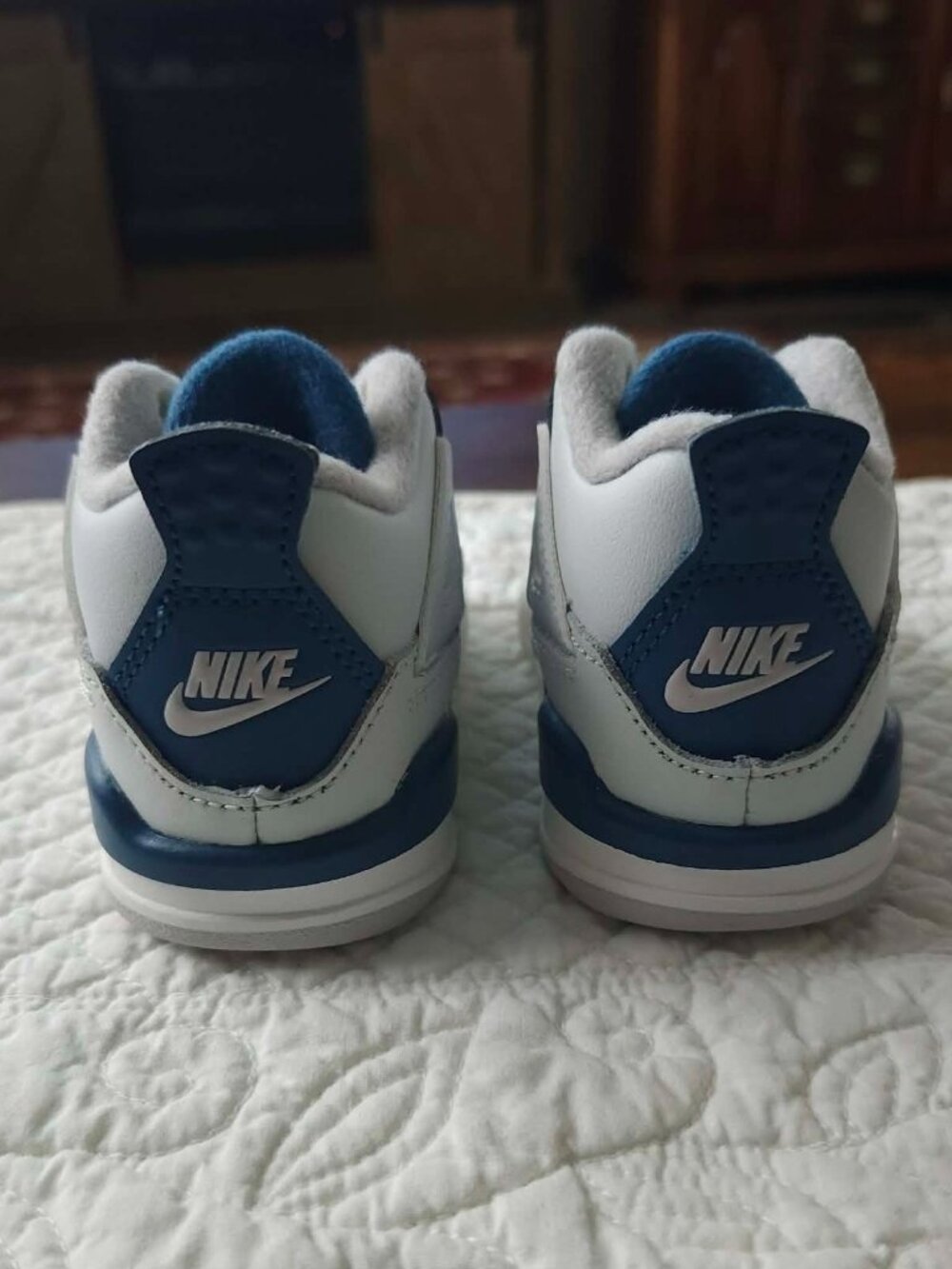 Baby Jordan 4 Retro Military Blue White Toddler Size 4C - Picture 2 of 8
